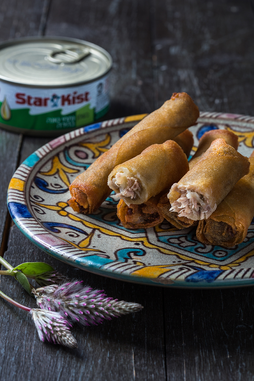 סיגרים במילוי נתחי טונה בהירה בשמן