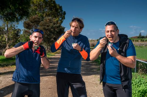 תפקידי החלבון בגוף האדם וחשיבות צריכת מזון עשיר בחלבונים