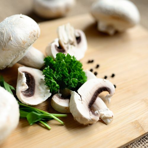 mushrooms-ge1a2c25ca_1920