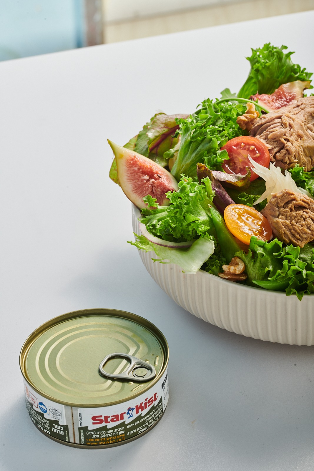 סלט ירקות טונה