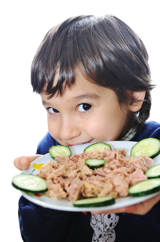 מדוע אכילת דגים חשובה לילדים?